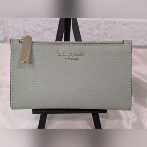 Kate Spade Leila Slim bi-fold Wallet Light Pistachio Green, Coin Purse Like NEW